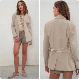 🧥 WE-AR4 “E” Blazer – White, Size Small (NWT)